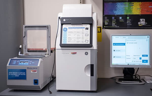 Amersham Imager 680RGB and Amersham Imager 680UV